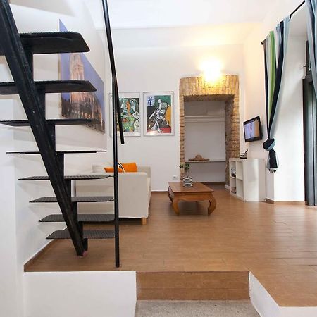 Colosseo Accomodation Apartment Rome Exterior photo