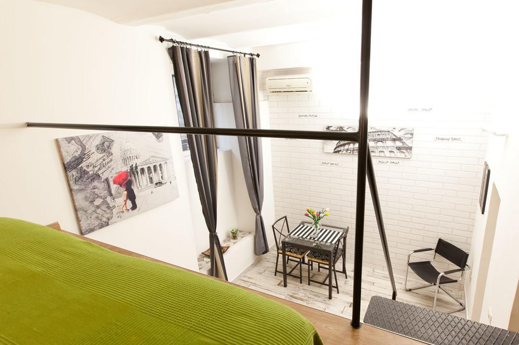 Colosseo Accomodation Apartment Rome Exterior photo