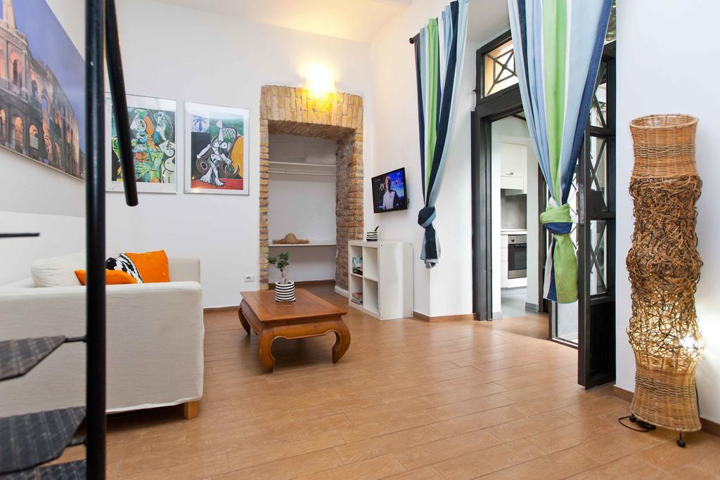 Colosseo Accomodation Apartment Rome Exterior photo